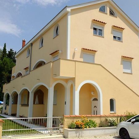 Apartments Jadera 普利拉卡 外观 照片